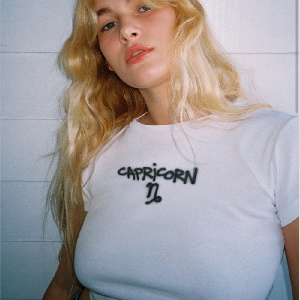 Realisation Par Zodiac Tee in Capricorn